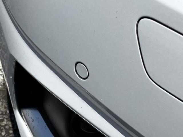Ａ４アバント ３５ＴＤＩ　アドバンスド　コンフォートＰＫＧ　ＡＣＣ　レーンアシスト　パークアシスト　サイドアシスト　全周囲カメラ　アンビエントライト　マトリクスＬＥＤ　バーチャルコックピット　ホールドアシスト　アドバンスドキー　スマホ連携（32枚目）
