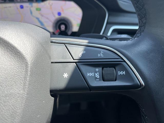 Ａ４アバント ３５ＴＤＩ　アドバンスド　コンフォートＰＫＧ　ＡＣＣ　レーンアシスト　パークアシスト　サイドアシスト　全周囲カメラ　アンビエントライト　マトリクスＬＥＤ　バーチャルコックピット　ホールドアシスト　アドバンスドキー　スマホ連携（45枚目）