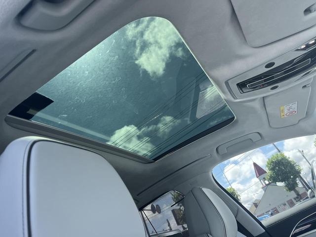 Ａ８ ６０ＴＦＳＩ　ｅクワトロ　Ａｕｄｉデザインセレクション　コンフォートＰＫＧ　Ｂ＆Ｏ　ＳラインスタイリングＰＫＧ　リヤシートモニター　パノラマサンルーフ　ＯＰ２１ＡＷ　デジタルマトリクスＬＥＤ　１００Ｖ電源　エアクオリティＰＫＧ（3枚目）