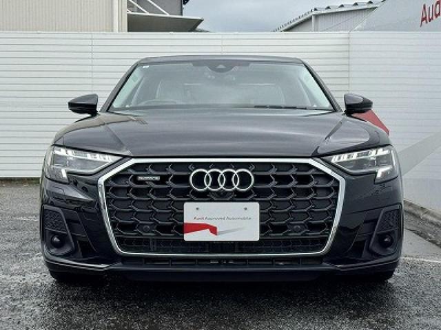 Ａ８ ６０ＴＦＳＩ　ｅクワトロ　Ａｕｄｉデザインセレクション　コンフォートＰＫＧ　Ｂ＆Ｏ　ＳラインスタイリングＰＫＧ　リヤシートモニター　パノラマサンルーフ　ＯＰ２１ＡＷ　デジタルマトリクスＬＥＤ　１００Ｖ電源　エアクオリティＰＫＧ（20枚目）
