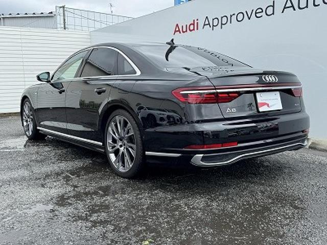 Ａ８ ６０ＴＦＳＩ　ｅクワトロ　Ａｕｄｉデザインセレクション　コンフォートＰＫＧ　Ｂ＆Ｏ　ＳラインスタイリングＰＫＧ　リヤシートモニター　パノラマサンルーフ　ＯＰ２１ＡＷ　デジタルマトリクスＬＥＤ　１００Ｖ電源　エアクオリティＰＫＧ（24枚目）