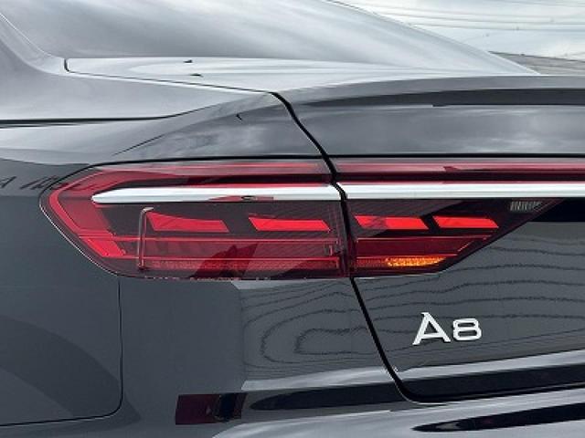 Ａ８ ６０ＴＦＳＩ　ｅクワトロ　Ａｕｄｉデザインセレクション　コンフォートＰＫＧ　Ｂ＆Ｏ　ＳラインスタイリングＰＫＧ　リヤシートモニター　パノラマサンルーフ　ＯＰ２１ＡＷ　デジタルマトリクスＬＥＤ　１００Ｖ電源　エアクオリティＰＫＧ（29枚目）