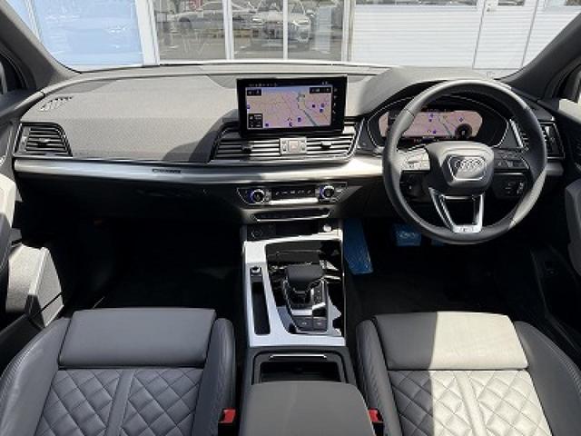 Ｑ５スポーツバック ハイスタイル　２５０台限定車　専用２１インチＡＷ　専用シート　ダンピングコントロールサスペンション　マトリクスＯＬＥＤリアライト　ＡＣＣ　レーンアシスト　サイドアシスト　全周囲カメラ　１オーナー（2枚目）