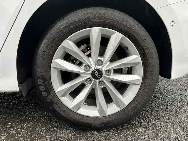 Ａ３ スポーツバック３０ＴＦＳＩ　コンビニエンス＆アシスタンスＰＫＧ　ナビケーションＰＫＧ　バーチャルコックピット　ＴＶチューナー　スマホ連携　ＡＣＣ　レーンアシスト　パークアシスト　サイドアシスト　シートヒーター　Ｂｌｕｅｔｏｏｔｈ（23枚目）