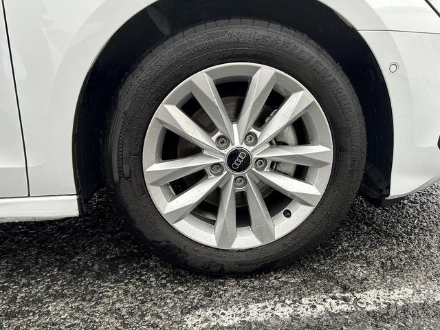 Ａ３ スポーツバック３０ＴＦＳＩ　コンビニエンス＆アシスタンスＰＫＧ　ナビケーションＰＫＧ　バーチャルコックピット　ＴＶチューナー　スマホ連携　ＡＣＣ　レーンアシスト　パークアシスト　サイドアシスト　シートヒーター　Ｂｌｕｅｔｏｏｔｈ（24枚目）