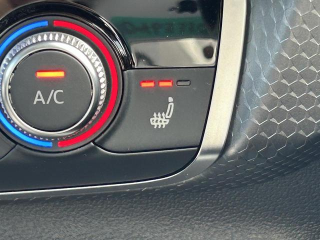Ａ１スポーツバック ２５ＴＦＳＩ　アドバンスド　コンビニエンス＆アシスタンスＰＫＧ　ナビゲーションＰＫＧ　スマホ連携　コントラストルーフ　ＡＣＣ　サイドアシスト　レーンアシスト　ワイヤレスチャージ　バーチャルＣＰ　純正１６インチＡＷ　１オーナー（7枚目）