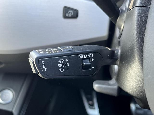 Ａ４ ３５ＴＦＳＩ　Ｓライン　ＳラインプラスＰＫＧ　ＳラインインテリアＰＫＧ　マトリクスＬＥＤヘッドライトＰＫＧ　ＴＶチューナー　マルチカラーアンビエントライト　スマホ連携　ワイヤレスチャージ　全周囲カメラ　パークアシスト（9枚目）