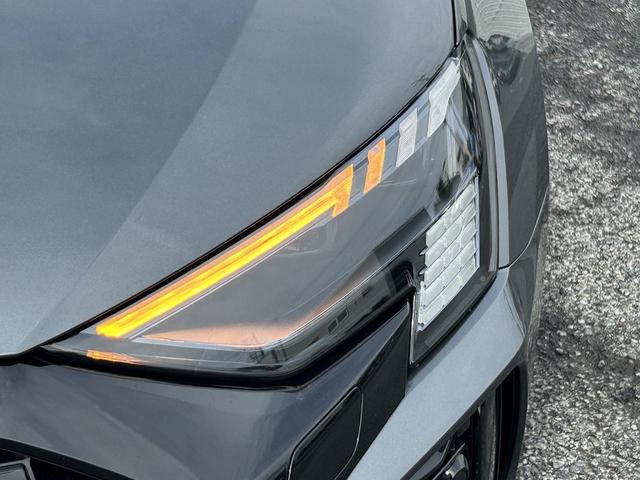 RS3 ベースグレード RSスポーツエキゾースト RSダンピングコントロールサス オプション19インチAW ファインナッパレザーダイヤモンドステッチ マトリクスLED レッドキャリパー(11枚目)