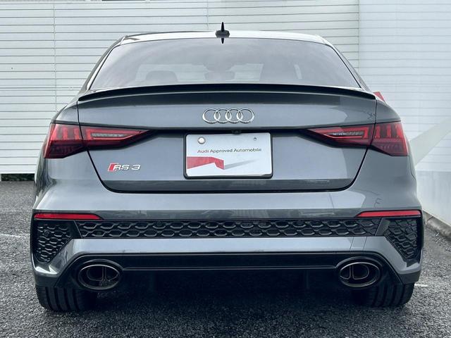 RS3 ベースグレード RSスポーツエキゾースト RSダンピングコントロールサス オプション19インチAW ファインナッパレザーダイヤモンドステッチ マトリクスLED レッドキャリパー(20枚目)