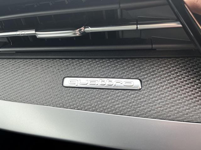 RS3 ベースグレード RSスポーツエキゾースト RSダンピングコントロールサス オプション19インチAW ファインナッパレザーダイヤモンドステッチ マトリクスLED レッドキャリパー(40枚目)