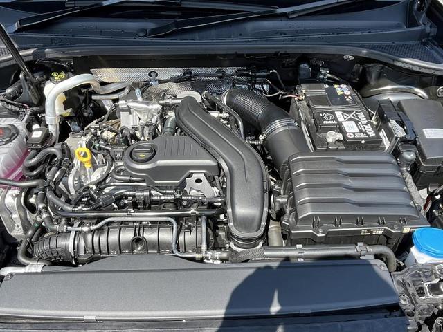 Q3 35TFSI Sライン コンビニエンスアシスタンスPKG プラスPKG パーシャルレザー OP19インチAW スマホ連携 ACC レーンアシスト サイドアシスト ドライブセレクト 全周囲カメラ ワイヤレスチャージ 1オーナー(14枚目)