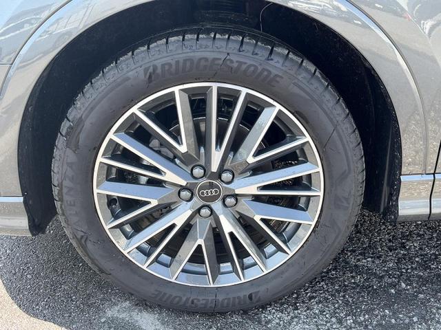 Q3 35TFSI Sライン コンビニエンスアシスタンスPKG プラスPKG パーシャルレザー OP19インチAW スマホ連携 ACC レーンアシスト サイドアシスト ドライブセレクト 全周囲カメラ ワイヤレスチャージ 1オーナー(27枚目)