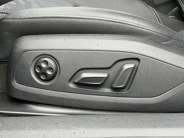 A5スポーツバック 45TFSIクワトロ Sライン ブラックスタイリングPKG コンフォートPKG 全周囲カメラ アンビエントライト マトリクスLED ACC レーンアシスト パークアシスト サイドアシスト スマホ連携 全席シートヒーター(33枚目)