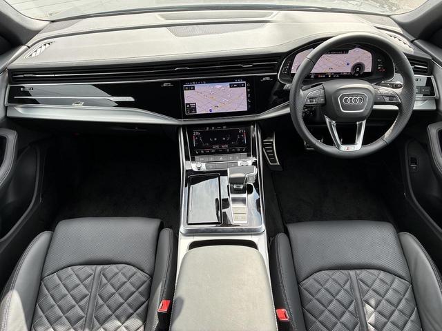 Ｑ８ ５５ＴＦＳＩクワトロ　Ｓライン　ブラックスタイリングＰＫＧ　Ｂａｎｇ＆Ｏｌｕｆｓｅｎ　コンフォートアシスタンスＰＫＧ　マトリクスＬＥＤ　シートベンチレーション　２２インチＡＷ　オールホイールステアリング　ステアリングヒーター（2枚目）
