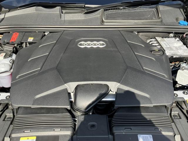 Ｑ８ ５５ＴＦＳＩクワトロ　Ｓライン　ブラックスタイリングＰＫＧ　Ｂａｎｇ＆Ｏｌｕｆｓｅｎ　コンフォートアシスタンスＰＫＧ　マトリクスＬＥＤ　シートベンチレーション　２２インチＡＷ　オールホイールステアリング　ステアリングヒーター（13枚目）