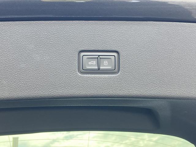 Ｑ８ ５５ＴＦＳＩクワトロ　Ｓライン　ブラックスタイリングＰＫＧ　Ｂａｎｇ＆Ｏｌｕｆｓｅｎ　コンフォートアシスタンスＰＫＧ　マトリクスＬＥＤ　シートベンチレーション　２２インチＡＷ　オールホイールステアリング　ステアリングヒーター（36枚目）