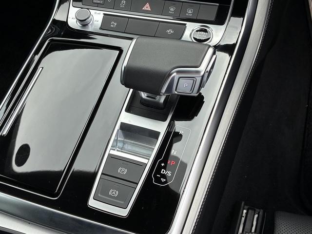 Ｑ８ ５５ＴＦＳＩクワトロ　Ｓライン　ブラックスタイリングＰＫＧ　Ｂａｎｇ＆Ｏｌｕｆｓｅｎ　コンフォートアシスタンスＰＫＧ　マトリクスＬＥＤ　シートベンチレーション　２２インチＡＷ　オールホイールステアリング　ステアリングヒーター（37枚目）