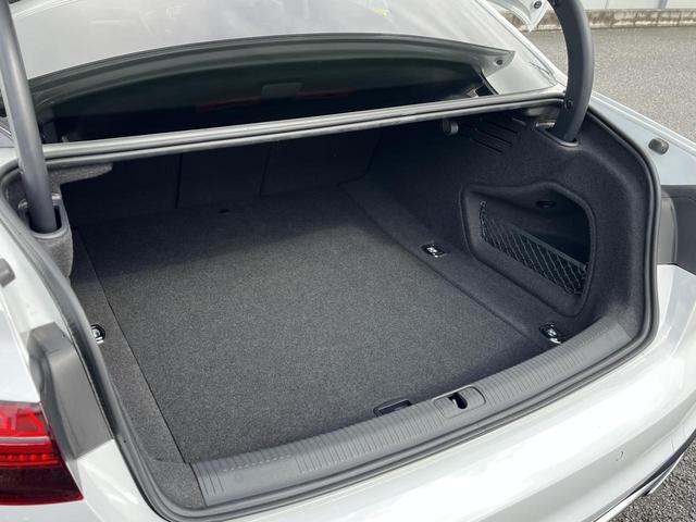 A4 35TDIアドバンスド ラグジュアリーPKG コンフォートPKG ACC レーンアシスト サイドアシスト スマホ連携 シートヒーター 運転席メモリーシート アンビエントライト マトリクスLED 全周囲カメラ パークアシスト(16枚目)