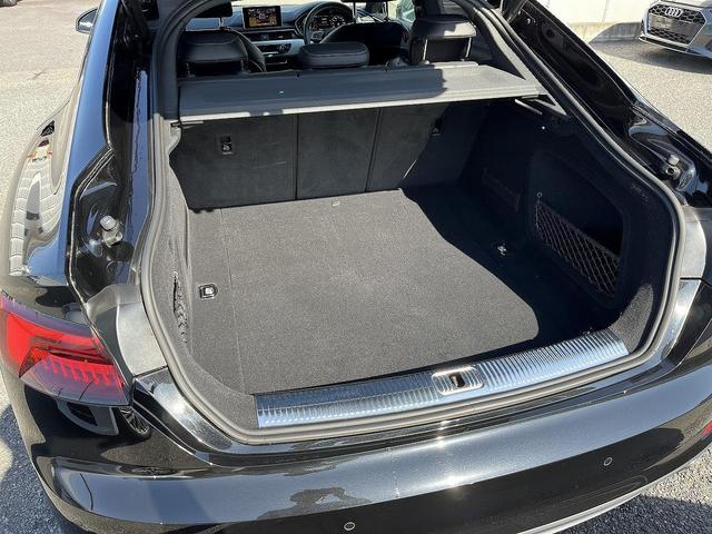 Ａ５スポーツバック ４０ＴＦＳＩスポーツ　ＳラインＰＫＧ　アシスタンスＰＫＧ　マトリクスＬＥＤ　アンビエントライト　バーチャルＣＰ　１８インチＡＷ　ハーフレザー　ＡＣＣ　レーンアシスト　サイドアシスト　全周囲カメラ　パークアシスト（16枚目）