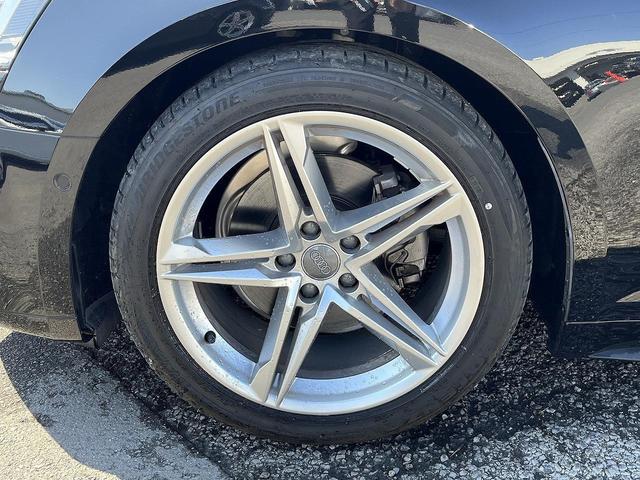 Ａ５スポーツバック ４０ＴＦＳＩスポーツ　ＳラインＰＫＧ　アシスタンスＰＫＧ　マトリクスＬＥＤ　アンビエントライト　バーチャルＣＰ　１８インチＡＷ　ハーフレザー　ＡＣＣ　レーンアシスト　サイドアシスト　全周囲カメラ　パークアシスト（23枚目）