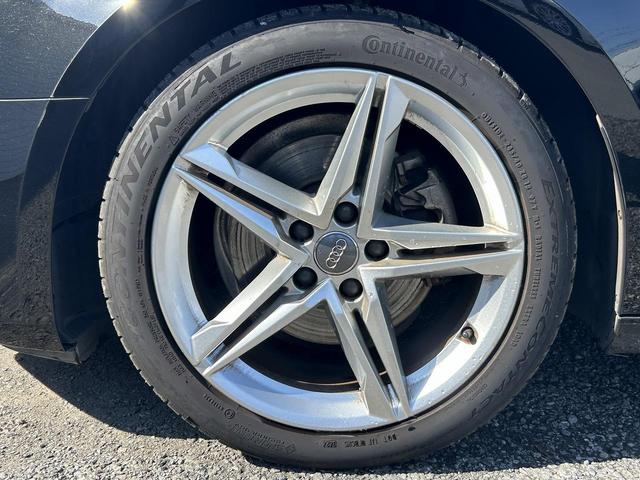 Ａ４ ４０ＴＦＳＩ　マイスターシュトュック　アシスタンスＰＫＧ　マトリクスＬＥＤ　全席シートヒーター　１８インチＡＷ　ブラウンパーシャルレザー　全周囲カメラ　パークアシスト　ＡＣＣ　レーンアシスト　サイドアシスト　スマホ連携　ドライブセレクト（13枚目）