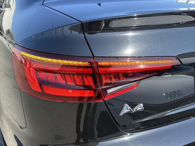 Ａ４ ４０ＴＦＳＩ　マイスターシュトュック　アシスタンスＰＫＧ　マトリクスＬＥＤ　全席シートヒーター　１８インチＡＷ　ブラウンパーシャルレザー　全周囲カメラ　パークアシスト　ＡＣＣ　レーンアシスト　サイドアシスト　スマホ連携　ドライブセレクト（22枚目）