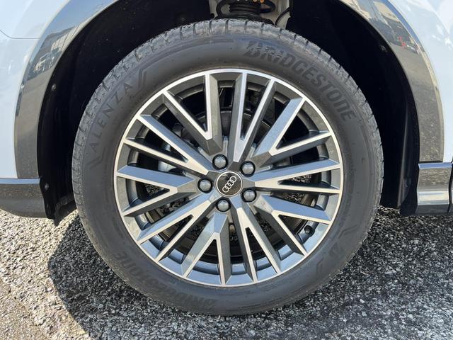 Q3 ハイスタイル 250台限定車 専用レザーシート ブラウンレザー ブラックスタイリングPKG ラグジュアリーPKG コンビニエンス&アシスタンスPKG 19インチAW ACC レーンアシスト サイドアシスト(23枚目)