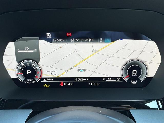 A3 スポーツバック30TFSIアドバンスド コンビニエンス&アシスタントPKGライト ナビゲーションPKG バーチャルコックピット ACC レーンアシスト サイドアシスト バックカメラ パークアシスト スマホ連携 シートヒーター 純正AW17(3枚目)