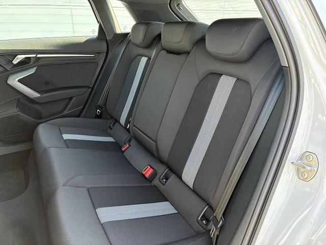 A3 スポーツバック30TFSIアドバンスド コンビニエンス&アシスタントPKGライト ナビゲーションPKG バーチャルコックピット ACC レーンアシスト サイドアシスト バックカメラ パークアシスト スマホ連携 シートヒーター 純正AW17(15枚目)