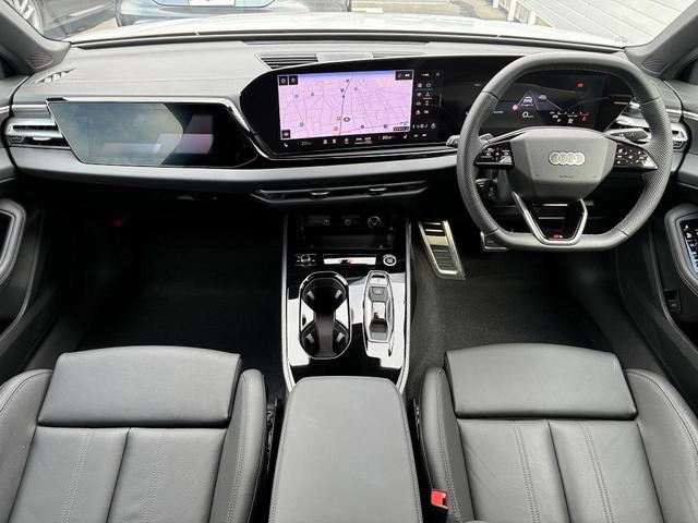 A5 TFSI 110kW Sラインパッケージ テクノロジーPKGプロ パッセンジャーディスプレイ 19インチAW ライティングPKG ACC レーンアシスト サイドアシスト 全周囲カメラ マトリクスLED デジタルシグネチャー(2枚目)