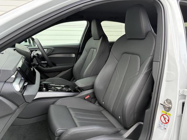 A5 TFSI 110kW Sラインパッケージ テクノロジーPKGプロ パッセンジャーディスプレイ 19インチAW ライティングPKG ACC レーンアシスト サイドアシスト 全周囲カメラ マトリクスLED デジタルシグネチャー(15枚目)