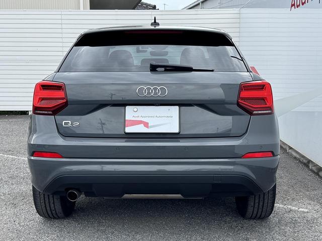 Ｑ２ ハッシュタグ　ブラックスタイリング　３７５台限定車　専用１８インチＡＷ　ブラックスタイリングＰＫＧ　アシスタンスＰＫＧ　ナビゲーションＰＫＧ　バーチャルコックピット　スマホ連携　ＬＥＤヘッドライト　シートヒーター　１オーナー（19枚目）