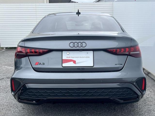 A3セダン Sライン 1stエディション 200台限定 専用18インチAW SラインプラスPKG ナビケーションPKG コンビニエンス&アシスタンスPKG マトリクスLEDヘッドライト ドアエントリーライト AudiSportレッドステッチ(19枚目)