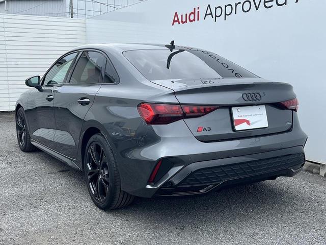 A3セダン Sライン 1stエディション 200台限定 専用18インチAW SラインプラスPKG ナビケーションPKG コンビニエンス&アシスタンスPKG マトリクスLEDヘッドライト ドアエントリーライト AudiSportレッドステッチ(21枚目)