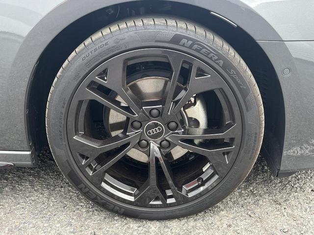 A3セダン Sライン 1stエディション 200台限定 専用18インチAW SラインプラスPKG ナビケーションPKG コンビニエンス&アシスタンスPKG マトリクスLEDヘッドライト ドアエントリーライト AudiSportレッドステッチ(28枚目)