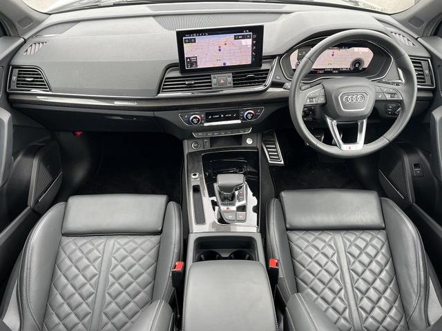 ＳＱ５スポーツバック ベースグレード　パノラマサンルーフ　レザーＰＫＧ　ブラックスタイリングＰＫＧ　コンフォートＰＫＧ　マトリクスＯＬＥＤリアライト　Ｂ＆Ｏ　ＯＰ２１ＡＷ　レッドキャリパー　ＴＶチューナー　ファインナッパレザー（2枚目）