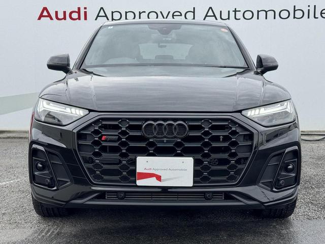 ＳＱ５スポーツバック ベースグレード　パノラマサンルーフ　レザーＰＫＧ　ブラックスタイリングＰＫＧ　コンフォートＰＫＧ　マトリクスＯＬＥＤリアライト　Ｂ＆Ｏ　ＯＰ２１ＡＷ　レッドキャリパー　ＴＶチューナー　ファインナッパレザー（18枚目）