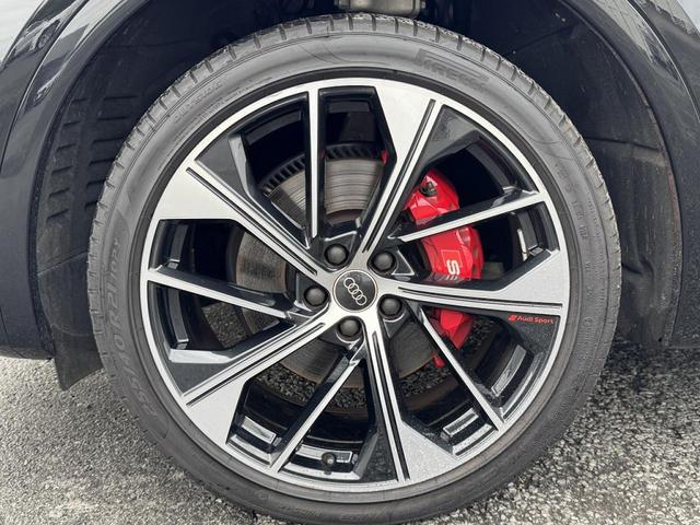 ＳＱ５スポーツバック ベースグレード　パノラマサンルーフ　レザーＰＫＧ　ブラックスタイリングＰＫＧ　コンフォートＰＫＧ　マトリクスＯＬＥＤリアライト　Ｂ＆Ｏ　ＯＰ２１ＡＷ　レッドキャリパー　ＴＶチューナー　ファインナッパレザー（25枚目）