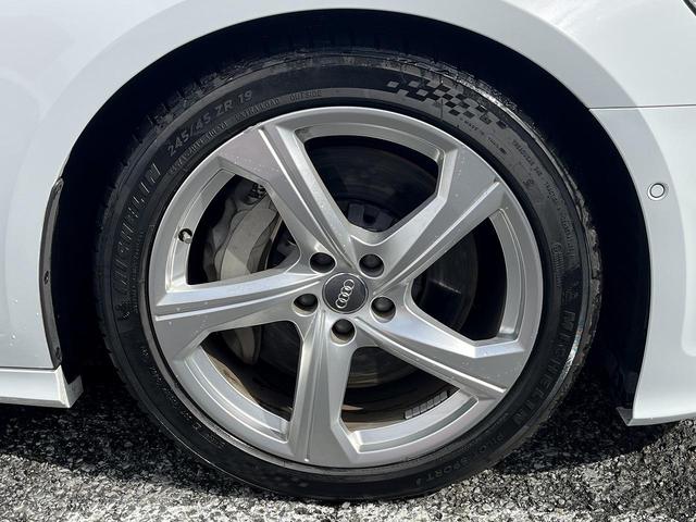 Ａ６アバント ５５ＴＦＳＩクワトロ　Ｓライン　アシスタンスＰＫＧ　全席シートヒーター　ＡＣＣ　レーンアシスト　サイドアシスト　アンビエントライト　スマホ連携　マトリクスＬＥＤ　ドライブセレクト　全周囲カメラ　バルコナレザー（13枚目）