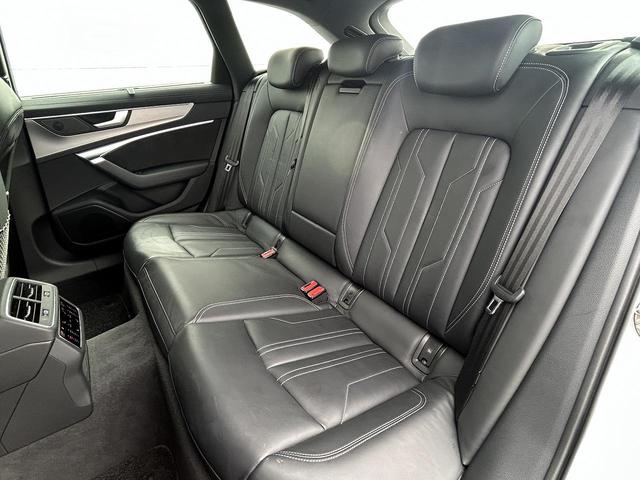 Ａ６アバント ５５ＴＦＳＩクワトロ　Ｓライン　アシスタンスＰＫＧ　全席シートヒーター　ＡＣＣ　レーンアシスト　サイドアシスト　アンビエントライト　スマホ連携　マトリクスＬＥＤ　ドライブセレクト　全周囲カメラ　バルコナレザー（15枚目）