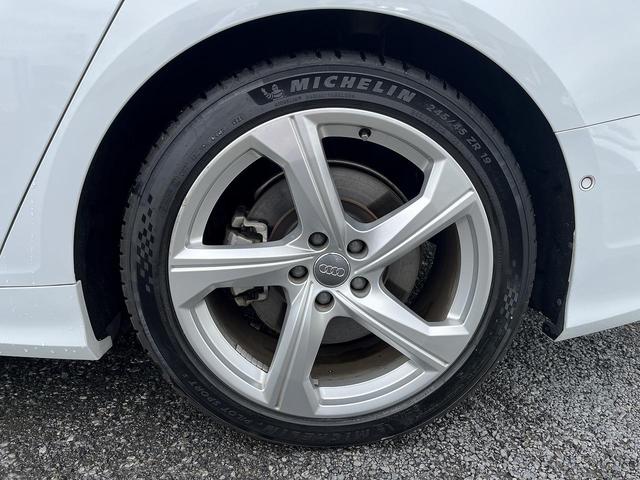 Ａ６アバント ５５ＴＦＳＩクワトロ　Ｓライン　アシスタンスＰＫＧ　全席シートヒーター　ＡＣＣ　レーンアシスト　サイドアシスト　アンビエントライト　スマホ連携　マトリクスＬＥＤ　ドライブセレクト　全周囲カメラ　バルコナレザー（23枚目）