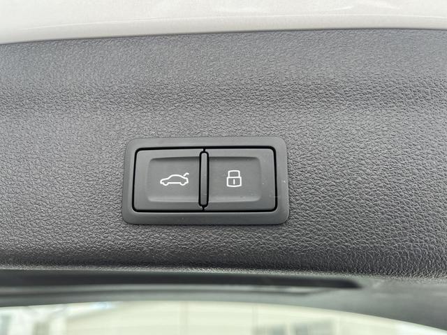 Ａ６アバント ５５ＴＦＳＩクワトロ　Ｓライン　アシスタンスＰＫＧ　全席シートヒーター　ＡＣＣ　レーンアシスト　サイドアシスト　アンビエントライト　スマホ連携　マトリクスＬＥＤ　ドライブセレクト　全周囲カメラ　バルコナレザー（26枚目）