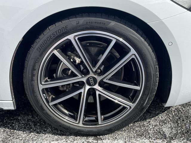 A5アバント TFSIクワトロ 150kW Sラインパッケージ テクノロジーPKGプロ ブラックスタイリングPKG 19オプションインチAW ワイヤレスチャージング パッセンジャーディスプレイ 全周囲カメラ ACC レーンアシスト サイドアシスト スマホ連携(23枚目)