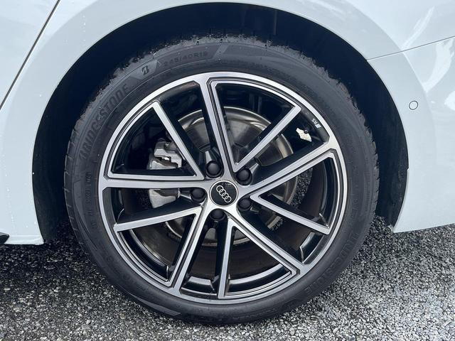 A5アバント TFSIクワトロ 150kW Sラインパッケージ テクノロジーPKGプロ ブラックスタイリングPKG 19オプションインチAW ワイヤレスチャージング パッセンジャーディスプレイ 全周囲カメラ ACC レーンアシスト サイドアシスト スマホ連携(24枚目)