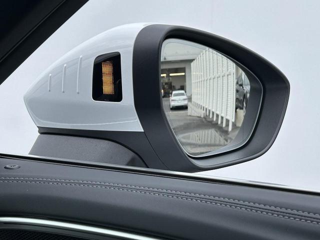 A5 TFSI 110kW Sラインパッケージ テクノロジーPKGプロ パッセンジャーディスプレイ オプション19インチAW ライティングPKG ACC レーンアシスト サイドアシスト 全周囲カメラ マトリクスLED デジタルシグネチャー(10枚目)