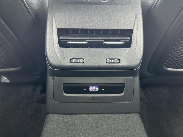 A5 TFSI 110kW Sラインパッケージ テクノロジーPKGプロ パッセンジャーディスプレイ オプション19インチAW ライティングPKG ACC レーンアシスト サイドアシスト 全周囲カメラ マトリクスLED デジタルシグネチャー(34枚目)