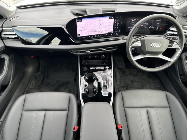 A5アバント TFSI 110kW アドバンスドPKG アンビエントライト ACC レーンアシスト サイドアシスト パーキングアシスト マトリクスLED 電動シート MMI スマホ連携(2枚目)