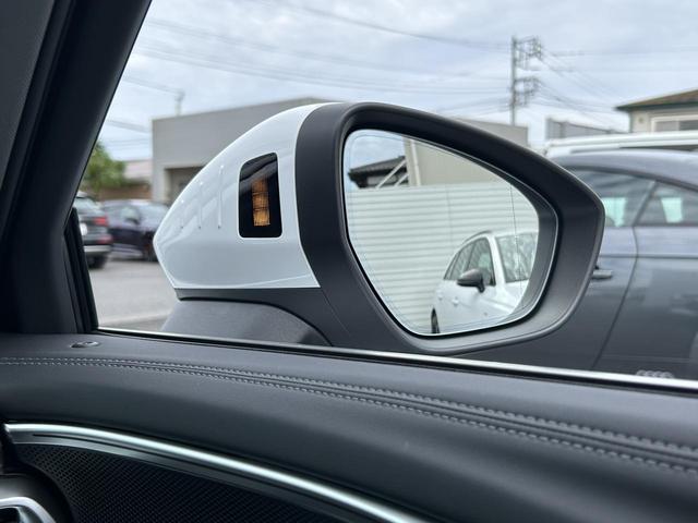 A5アバント TFSI 110kW アドバンスドPKG アンビエントライト ACC レーンアシスト サイドアシスト パーキングアシスト マトリクスLED 電動シート MMI スマホ連携(9枚目)