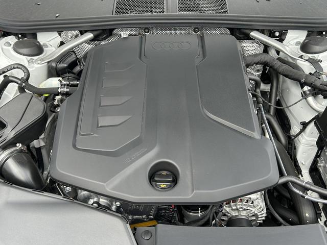 A5アバント TFSI 110kW アドバンスドPKG アンビエントライト ACC レーンアシスト サイドアシスト パーキングアシスト マトリクスLED 電動シート MMI スマホ連携(15枚目)