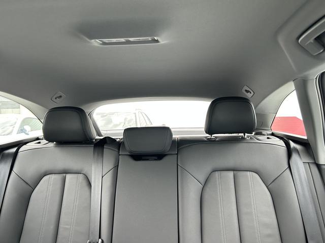 A5アバント TFSI 110kW アドバンスドPKG アンビエントライト ACC レーンアシスト サイドアシスト パーキングアシスト マトリクスLED 電動シート MMI スマホ連携(29枚目)
